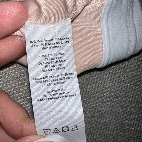 Alo Yoga Sueded Base Bra Chalk Wash Size Small - Picture 7 of 8